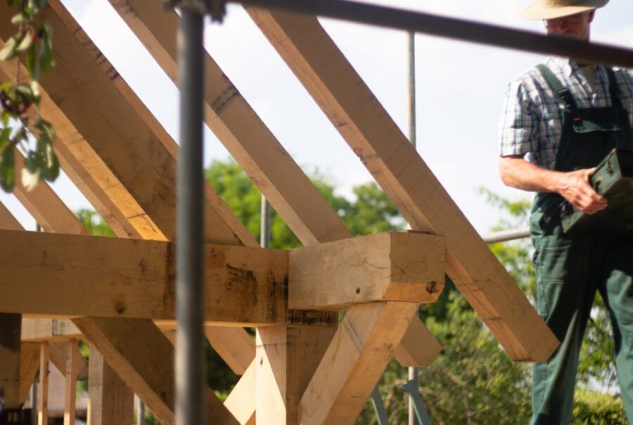 eikenhouten constructie opbouwen